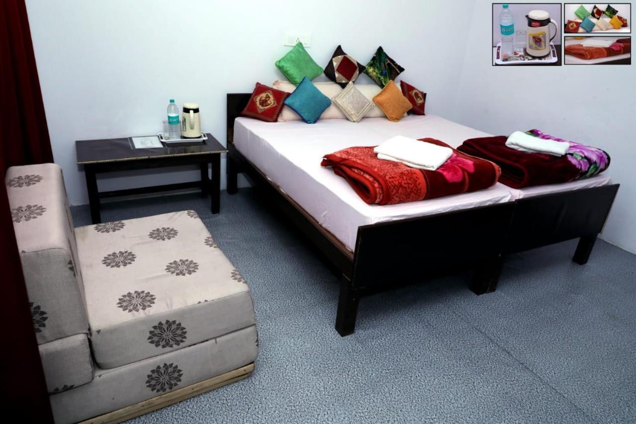 Rigveda Resort Barkot Bagian luar foto